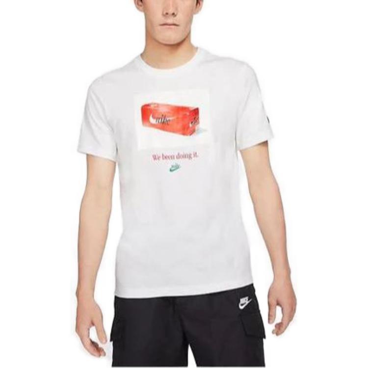 Nike T Shirts Men's White Crew Neck Moderate Straight Fit DJ1390-100