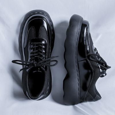 Scarpe da uomo di lusso casual in vernice di alta qualità con plateau, per il tempo libero, fatte a mano, alla moda, alla moda