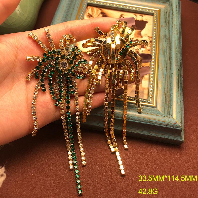 Европейский и Американский Ретро Стиль Медный Материал Изумрудный Камень Бахрома Брошь Серьги-Гвоздики Комплект Элегантные Универсальные Булавки Серьги