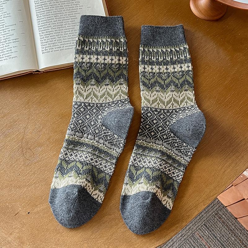 

Женские утолщенные термохлопковые носки для осени и зимы, бесшовные носки до середины икры и носки с отворотами 1 pair светло-серый