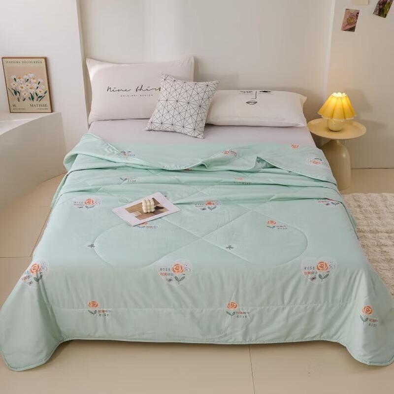 Hongdou Rose Essential Oil Summer Fiber Quilt