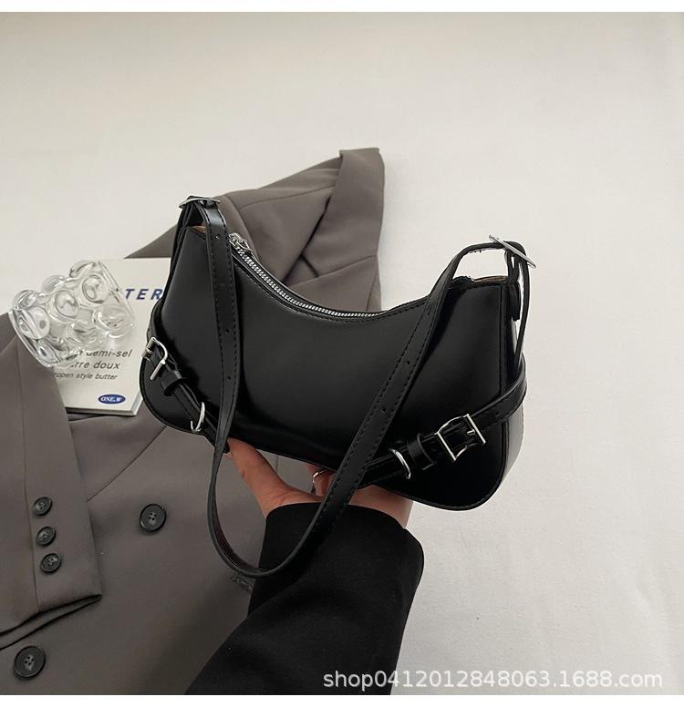 Fashion High Sense Simple Baguette Armpit Bag Versatile Commuter Bag Women's 2025 Spring New Messenger Small Square Bag