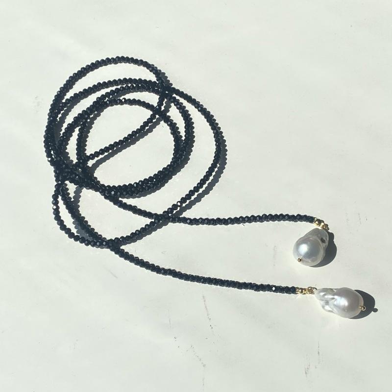 Retro Alien Irregular Baroque Pearl Pendant Necklace for Women Vintage Green Black Crystal Bead Long Necklace Neck Chain Jewelry