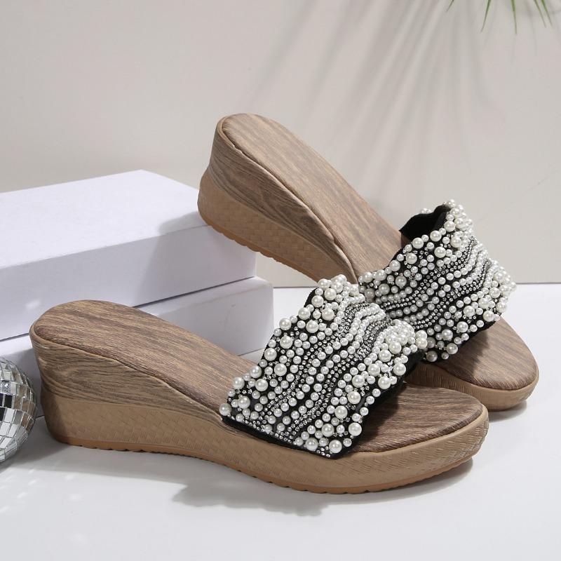 Sommer neue Perle flachboden Keilabsatz Hausschuhe Damen leichte niedrige Absätze Außenbekleidung Strand coole Hausschuhe slipprs