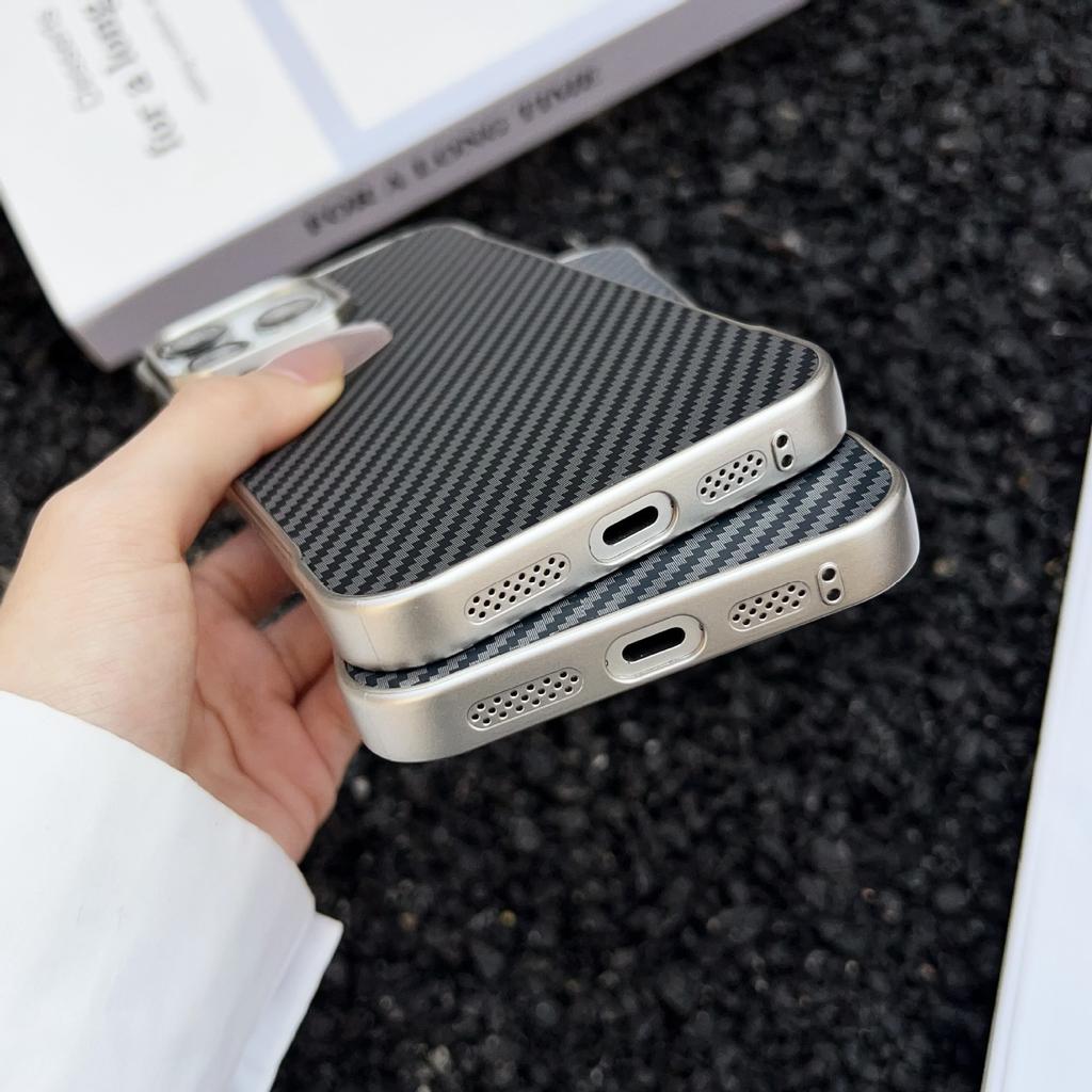 Applicable To IPhone16 Frameless Carbon Fiber Pattern Mobile Phone Case Apple 15 ProMax Skin Friendly and Anti Fall Protection Case