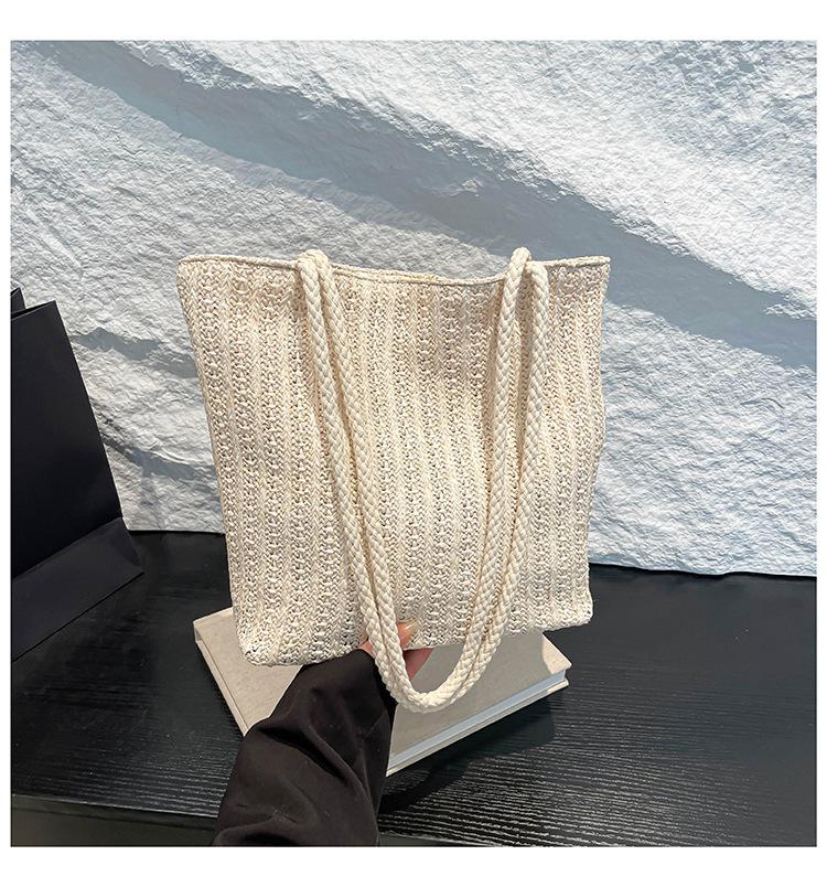 Halm stor kapacitet mode mamma och barnväska vår och sommar ny avslappnad flätad trend enkel axel bärbar toteväska