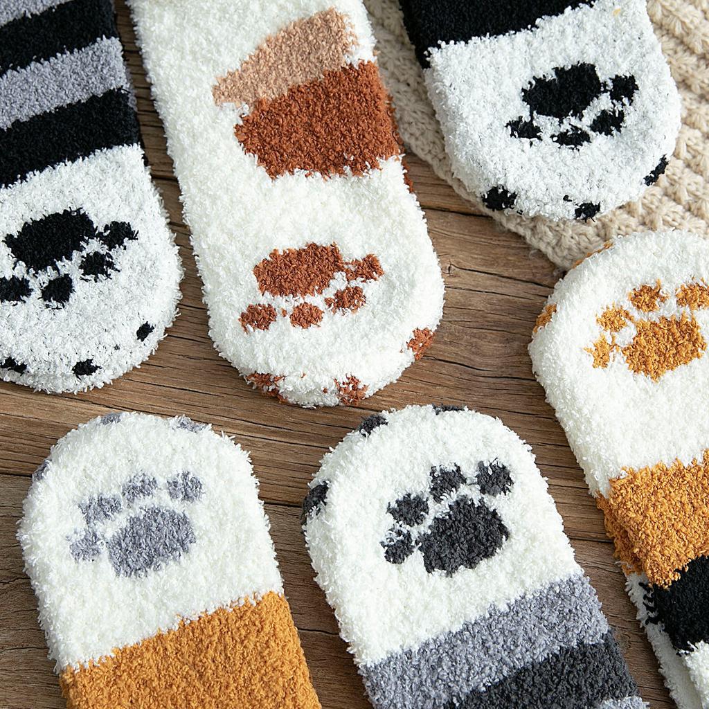 6 Paires Chaussettes Chaudes et Douces pour Femmes Hiver Mignonnes avec Griffes d'Animaux Chat Patte Empreinte de Pas Chaussettes Moelleuses Épaisses Polaire Corail Maison Sol Sommeil