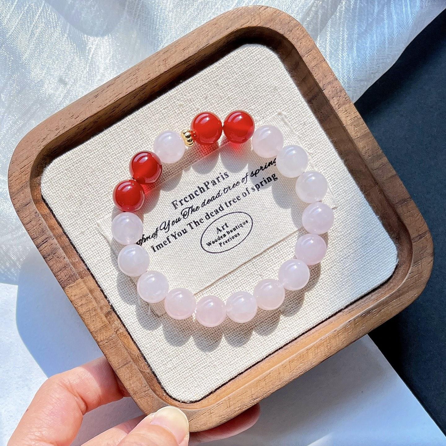 10Mm Romantic Powder Crystal Natural Chalcedony Design Bracelet