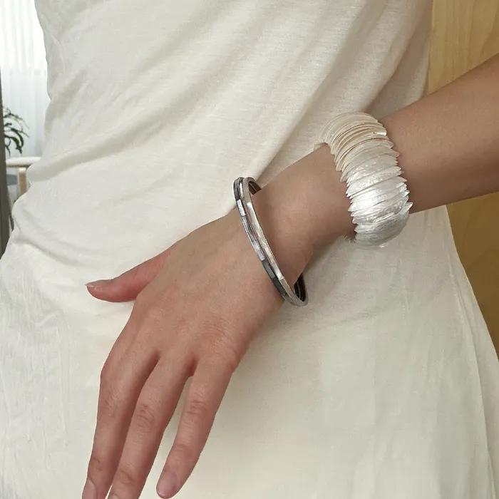 Shell Bangle - 4 color