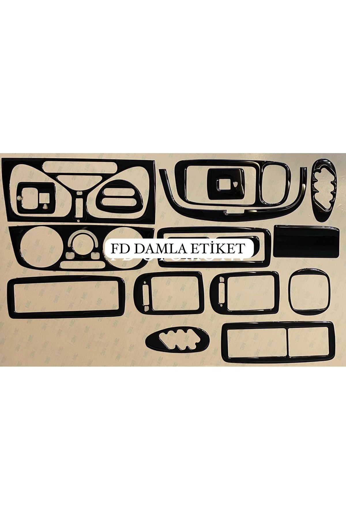 

Fiat Palio 2004 - 2006 Torpido, Konsol, Trim, Göğüs Kaplama Set Parlak Siyah Renk Özel Dizayn