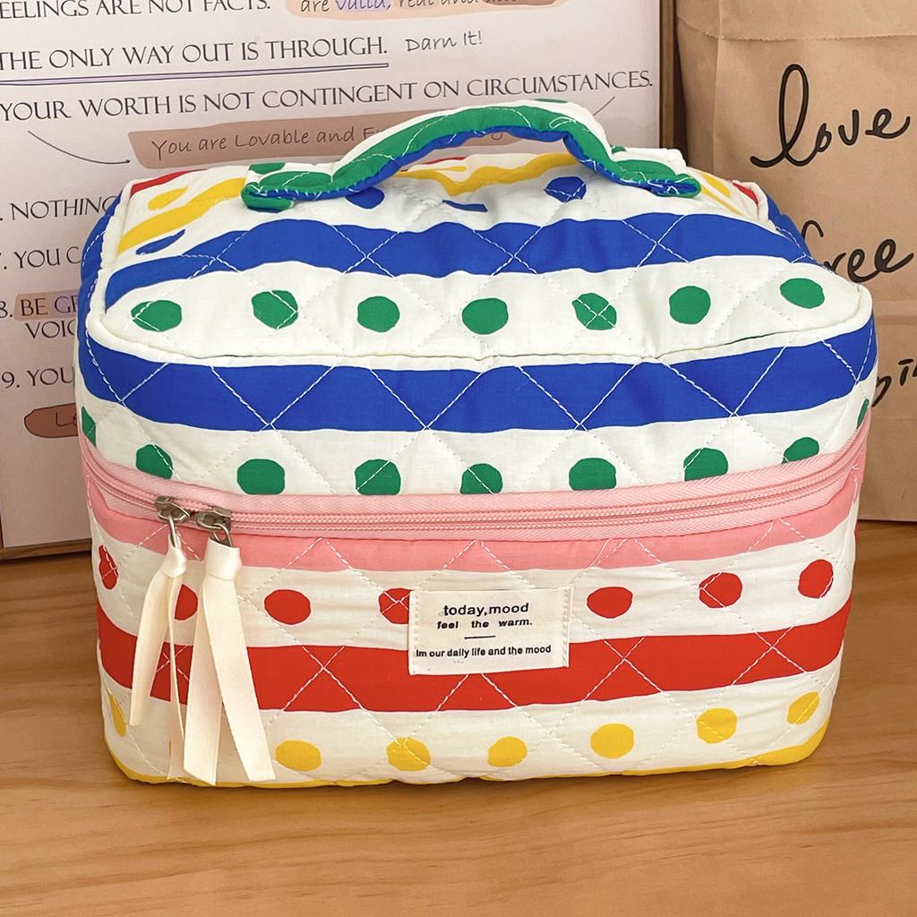Polyester Rainbow Dot Makeup Bag With Breathable Design For Travel And Daily Use