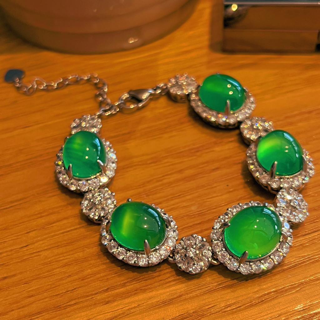 Full Green Yang Green Natural Agate Green Chalcedony Bracelet Female Real Shot Fidelity