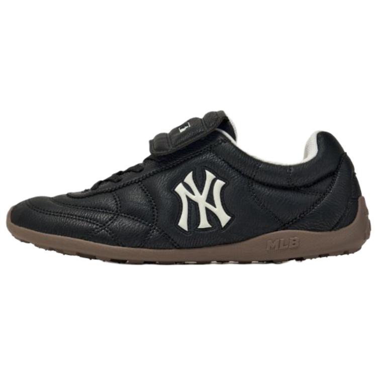 

MLB New York Yankees Casual Shoes Unisex Black 3ASXSLL6N-50BKS 40.5