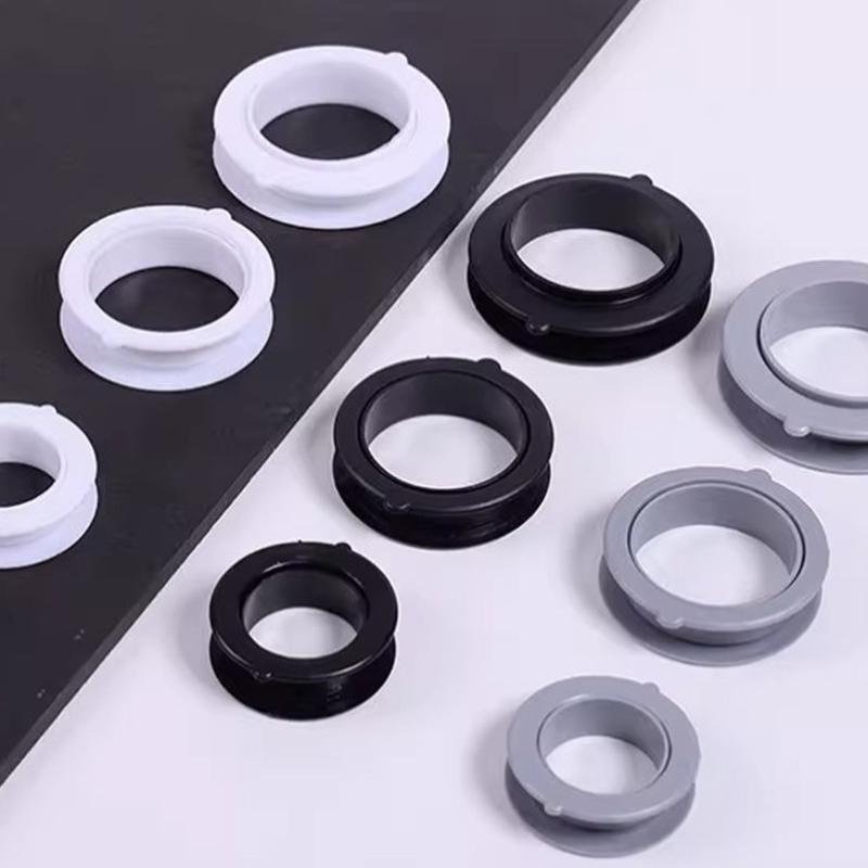 100 Peças Placas de Cobertura para Furos de Cabo Produzidas de Substância Resistente para Ocultar Aberturas Desagradáveis na Parede Design de Encaixe Fácil Várias Preferências de Cor