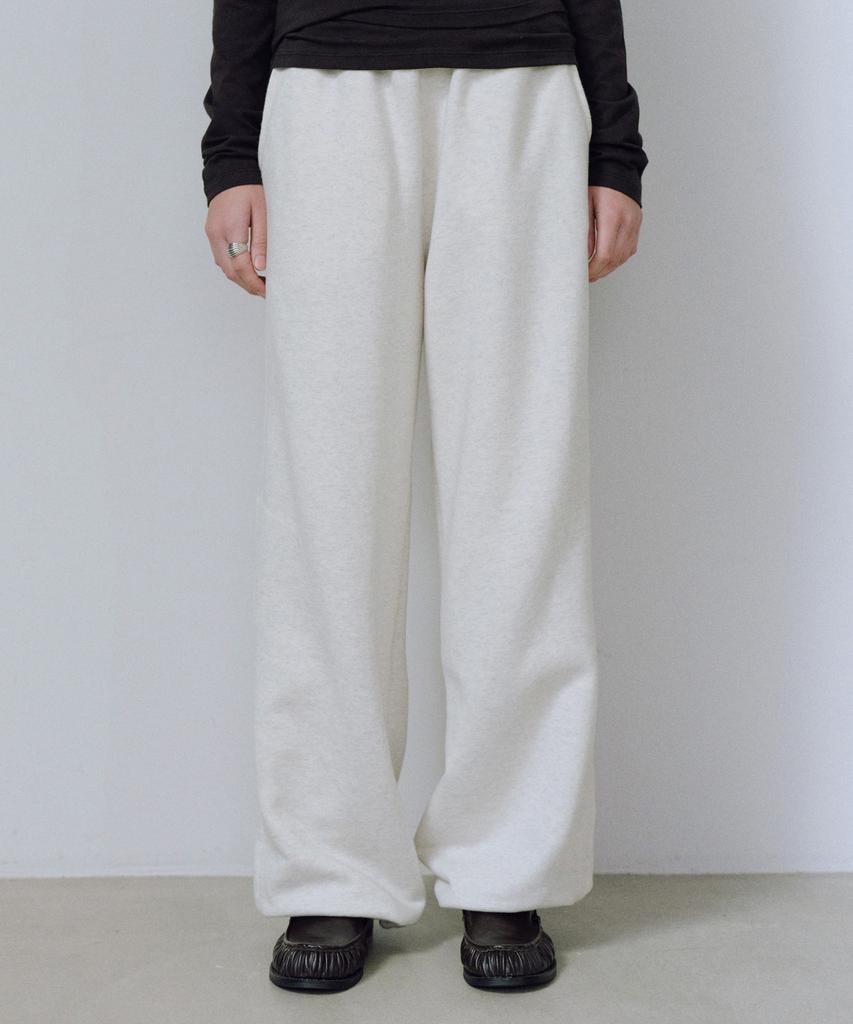 Yulago Play Wide Sweatpants