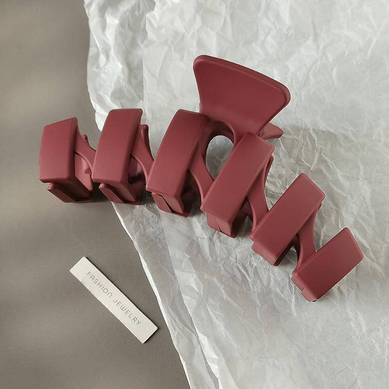 

Винтажный матовый геометрический пластиковый зажим для волос для женщин, элегантное украшение для волос, заколки для длинных густых волос, модные аксессуары для волос