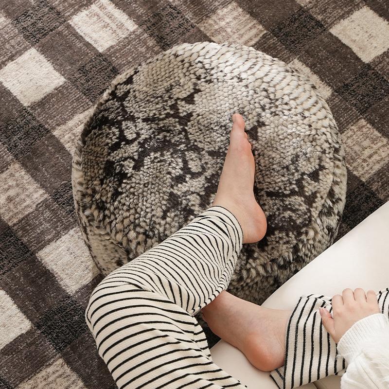 Winter Plush Tatami Cushion Cover Home Decor Round Ottoman Cover Unstuffed Futon Japanese Sofa Seat Cushion Case No Filling