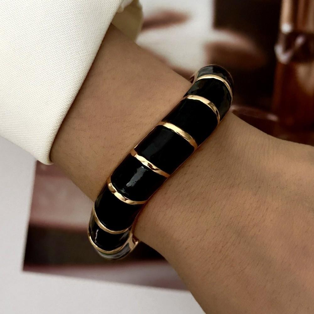 Enamel Enamel Cuff Bangle Black White Floral Zircon Bracelet Dripping Oil Bracelet  Gift Giving