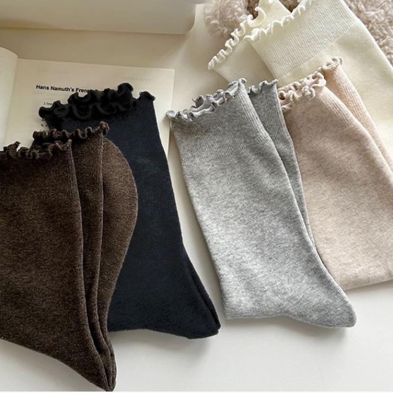 Women's Soft Pure Cotton Ruffle Edge Socks - Comfortable, Breathable, and Loose Fit
