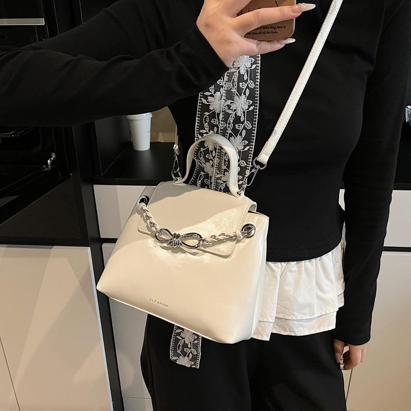 Fashion Handbag Women's New Shoulder Messenger Bag