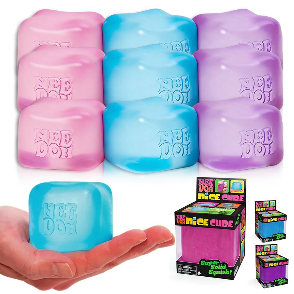 En stock : Cube sensoriel Schylling Needoh Nice Cube à presser, ultra-résistant et anti-stress - Cube de 5,7 cm (2,25 pouces).