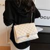 Quilted Large Chain Shoulder Bags For Women  Trend Designer Crossbody Bags PU Leather Ladies Handbags Black White