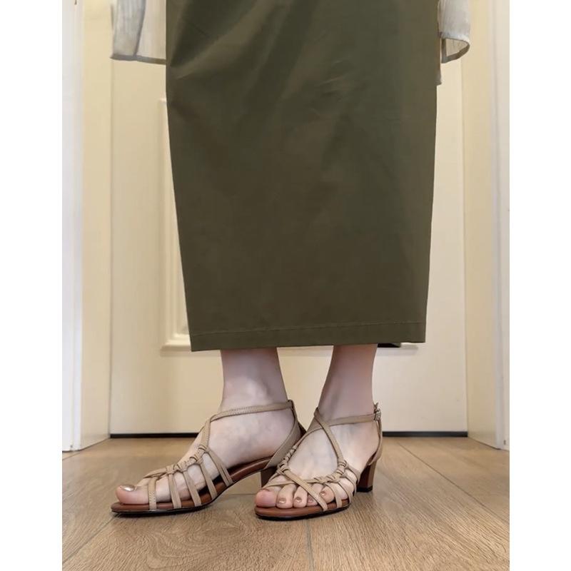 French Retro Woven Sandals Women's Wear 2025 New Heel Thick Heel Open-toed High-heeled Roman Shoes