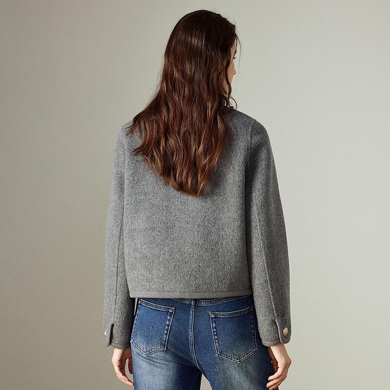 Chuyu Women's Light Luxury Double-Breasted Short Wool Coat