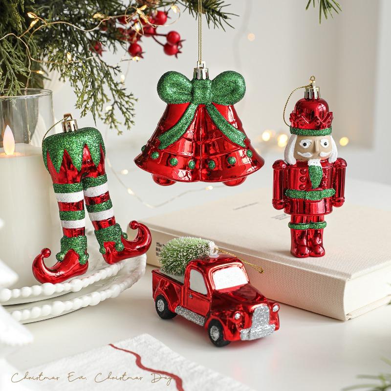 New red and green plastic pendant sticky powder cartoon Christmas pendant ins three-dimensional Christmas tree window decoration