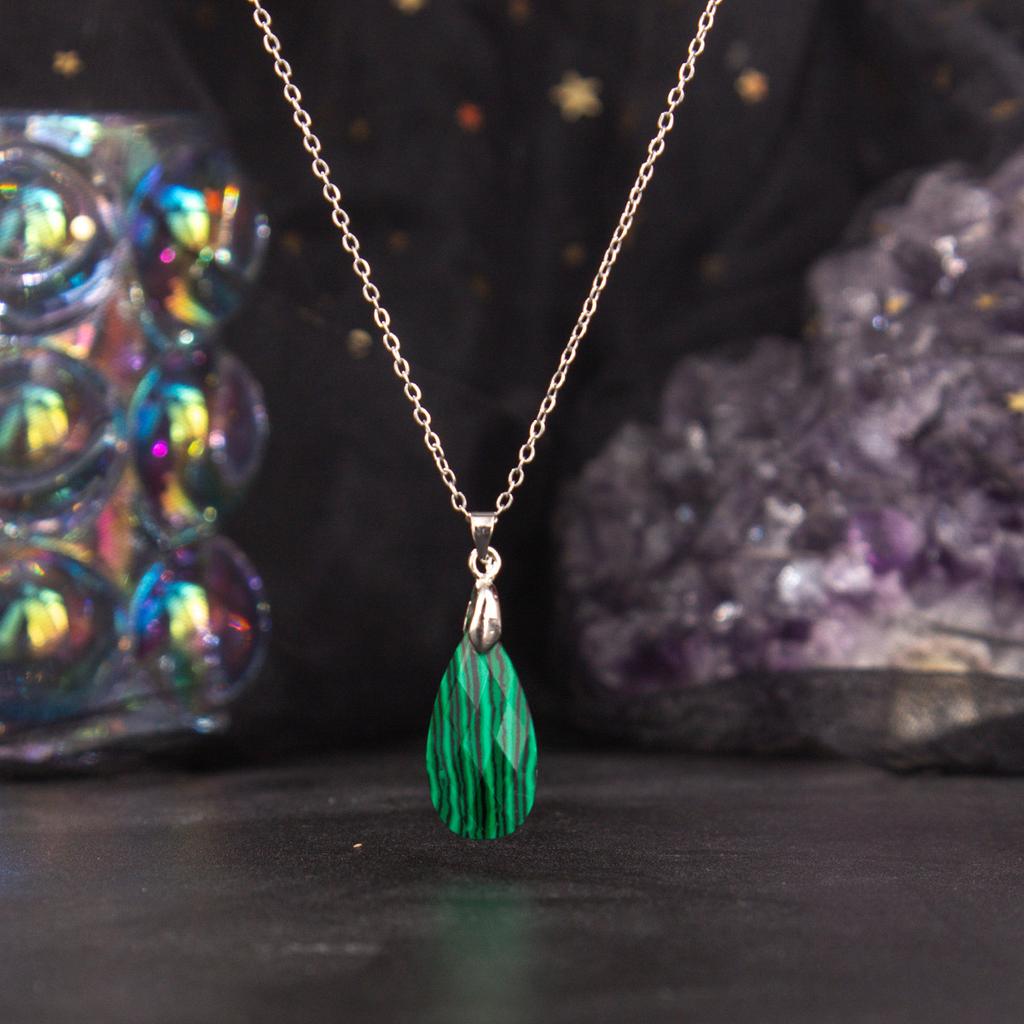 Natural Crystal Pendant, Blue Gold, Amethyst, Cut Surface, Long Water Droplet Necklace, jewelry,Christmas Gift, Valentine's Day Gift, Birthday Gift