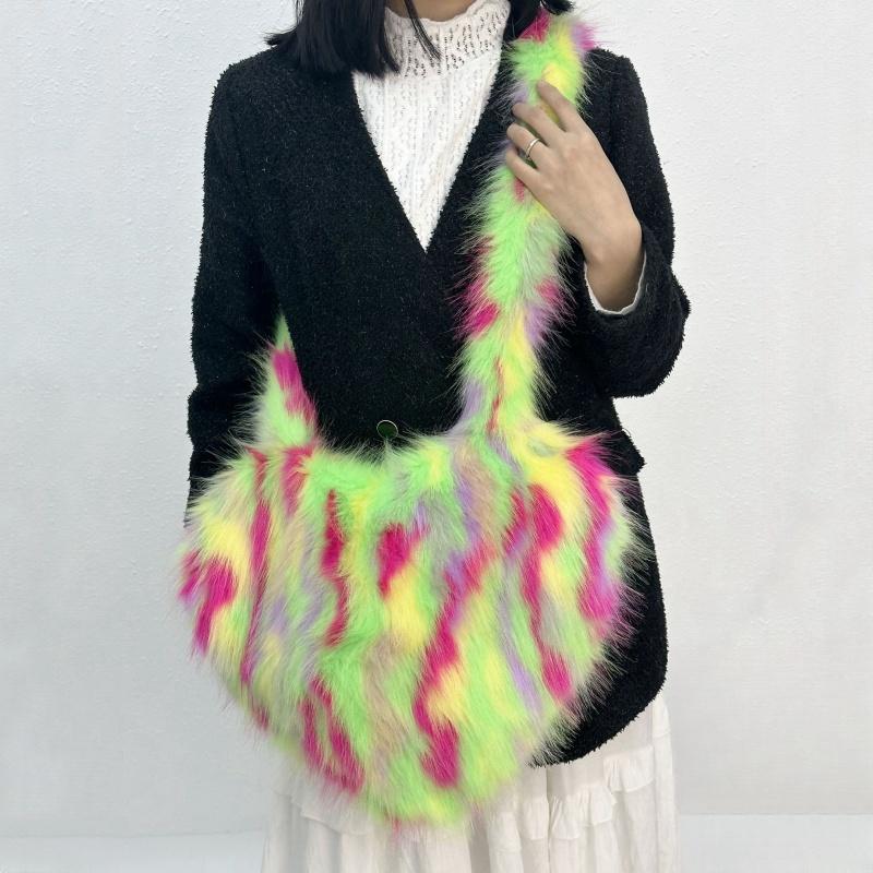 Winter New Women's Shoulder Bags High-end Imitation Fox Fur Ladies Handbag Fashion Trendy Heart Shape Soft Plush Messenger Bag for Women's Day Gifts