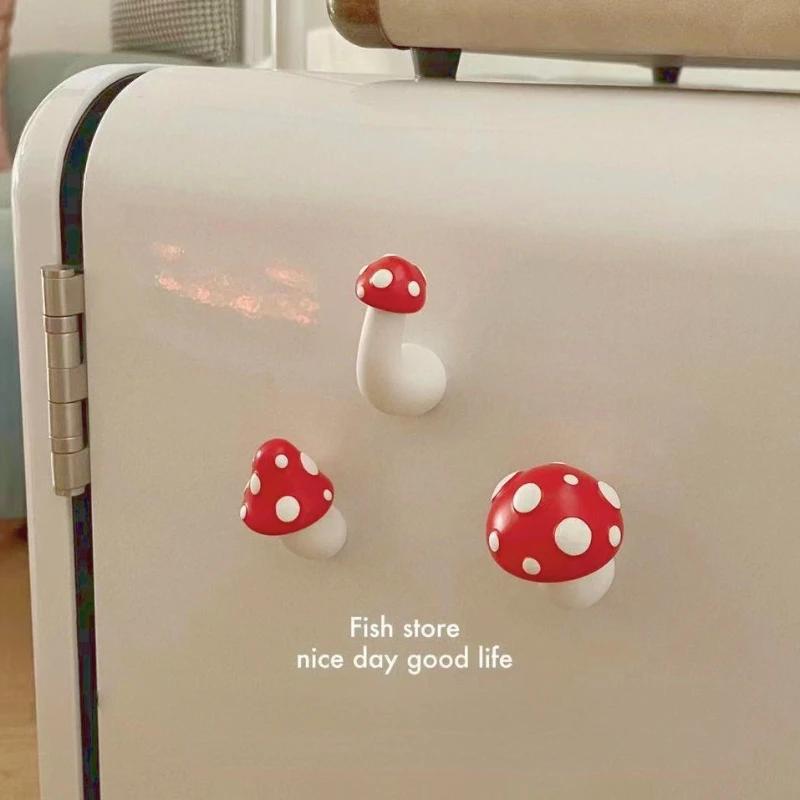 Red Mushroom Refrigerator Magnets Magnetic Stickers Wenchuang Products Interesting Creative Magnets Magnetic hook clothes rack