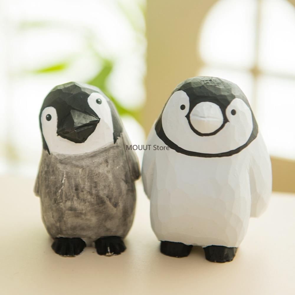 Handcrafted Wood Carving Penguin Baby Crafts Decoration Handmade Cute Penguin Solid Wood Ornaments Birthday Gift for Friend