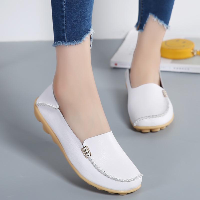New Casual Shoes Mother Shoes Little White Shoes Two-layer Cowhide Shoes Soft Sole Comfortable Large Size Women's Shoes