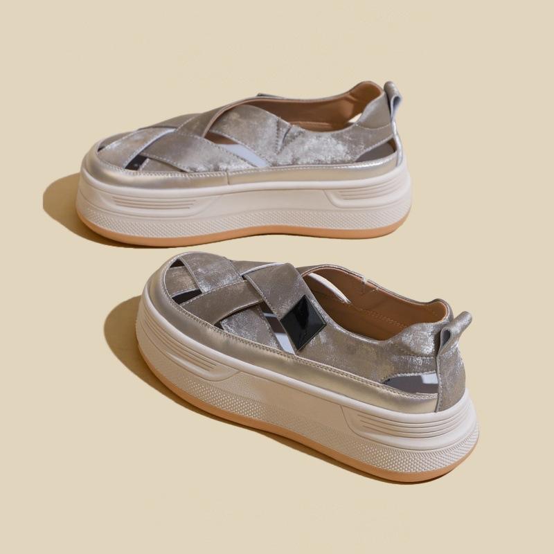 

Baotou hollowed-out outer sandals women s 2025 summer new woven popular fashionable versatile platform casual sandals 40