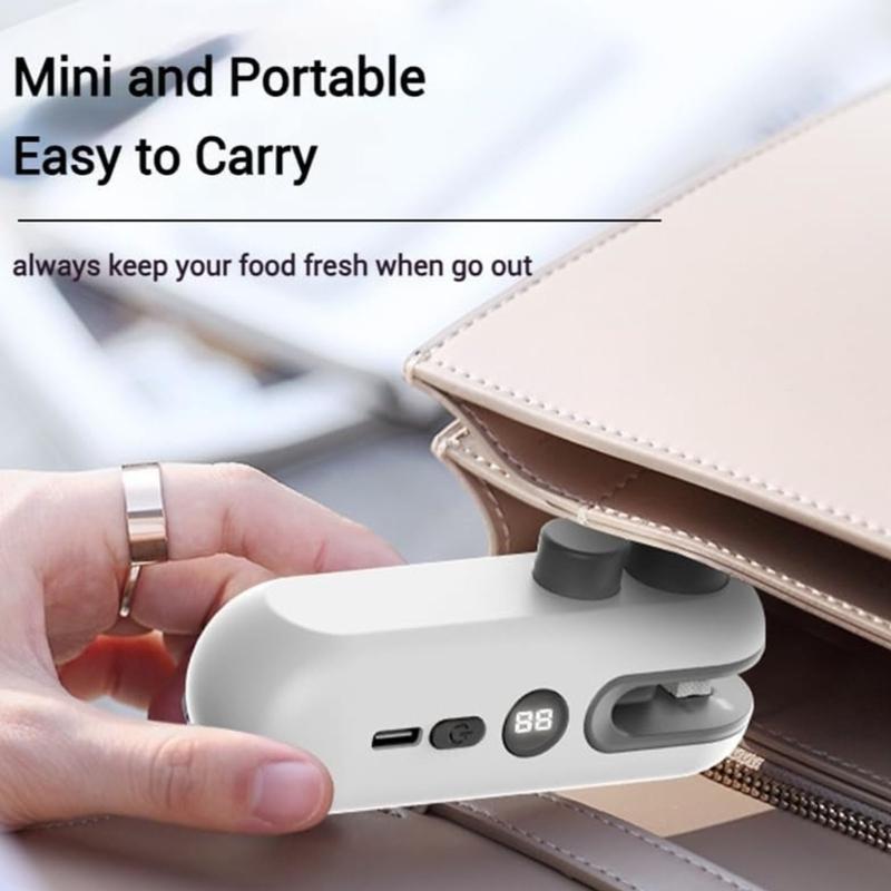 Small Portable Snacks Sealer Manual Sealing Tool Battery Food Preservations Tool Suitable for Home and Office Use