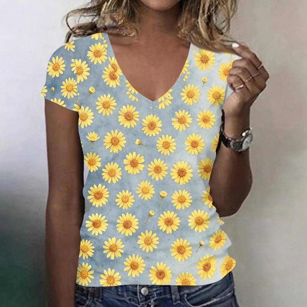 Women's Casual V Neck Short Sleeve Floral Print T Shirt Lightweight Summer Top Relaxed Fit Comfortable Fabric