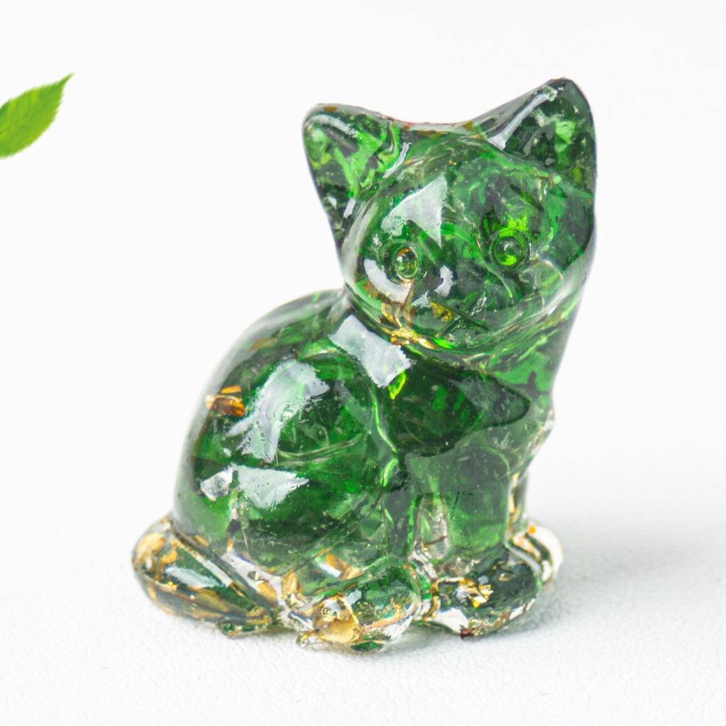 Natural Crystal Gravel Resin Sitting Turning Face Cat Figurine With Gold Foil Cute Desktop Decor For Home Office