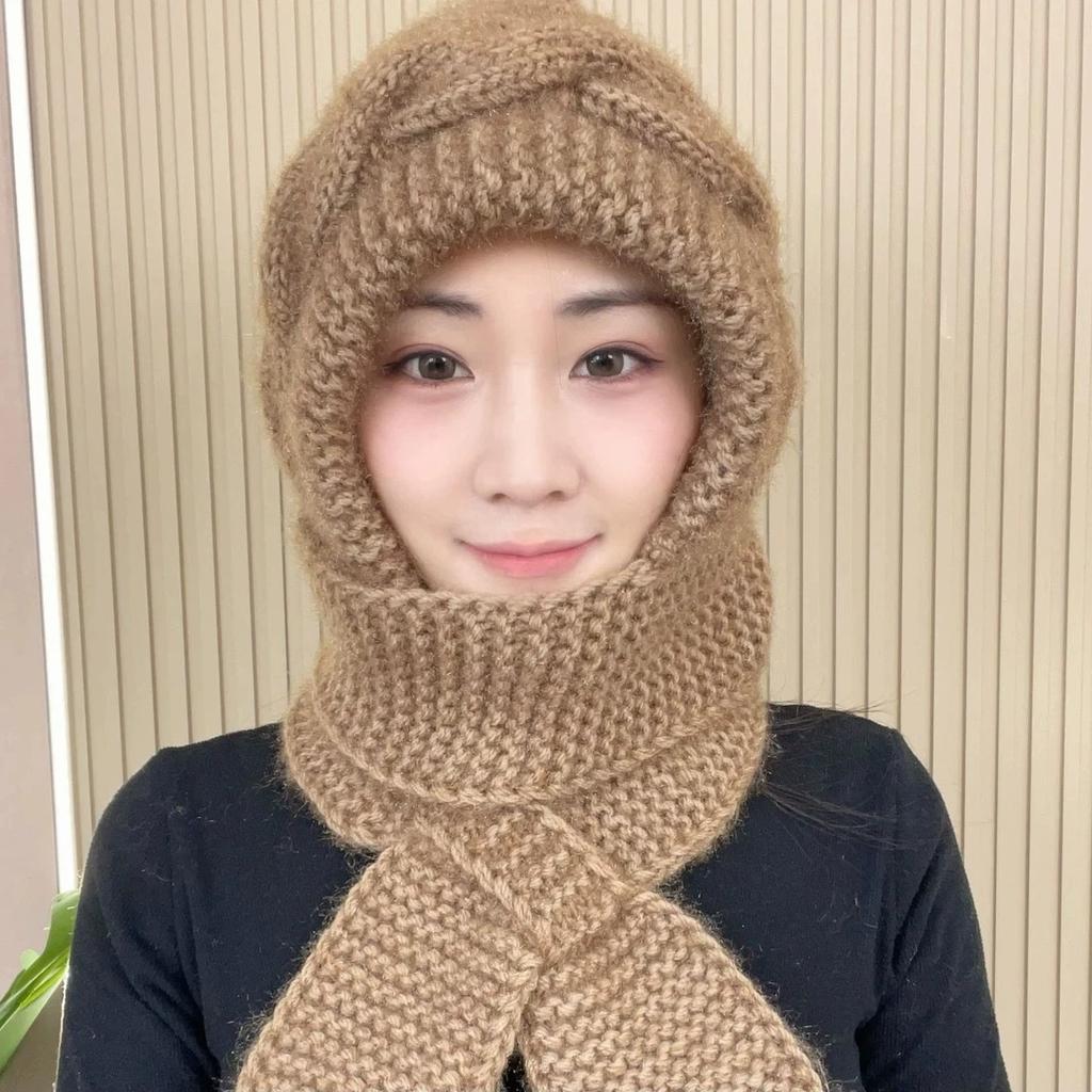 New hat women's autumn and winter warm neck protection thickened squirrel velvet women's wind and snow scarf integrated hat knitted cold protection
