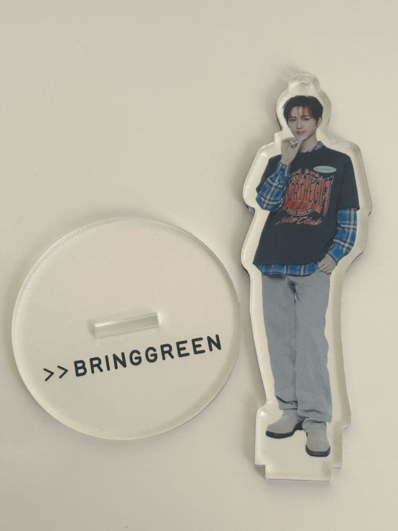 

[Б/У] BRINGGREEN Voicepla 2 Акриловая подставка Anshin Olive Young Limited