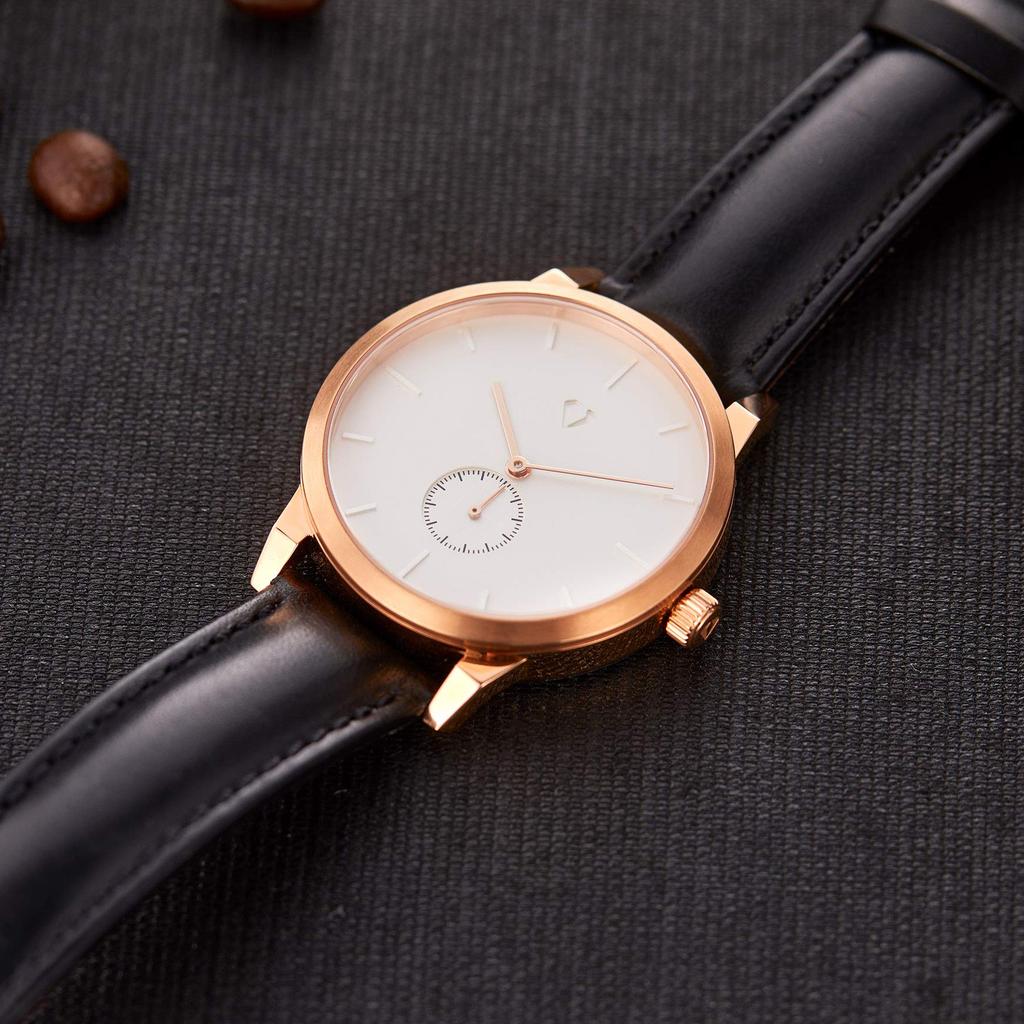 SURVAN WatchDesigner Swiss Quartz Sapphire Genuine Leather Water Resistance Men's Watch, Top-Level Construction, Movement, Mirror, Strap, 50-M