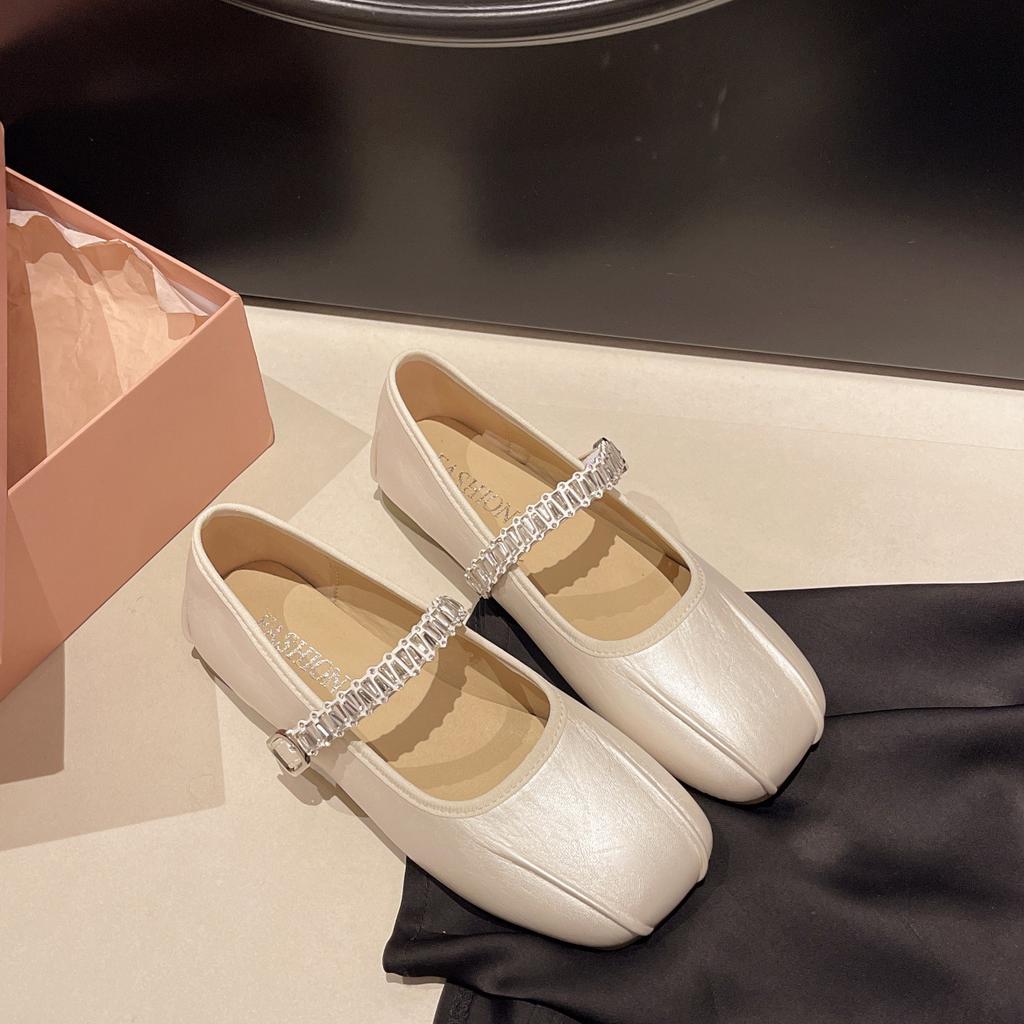 Beautiful Skirt Ballet Mary Jane Single Shoes Women's 2025 Spring and Autumn New Flat French Small Leather Shoes Women's