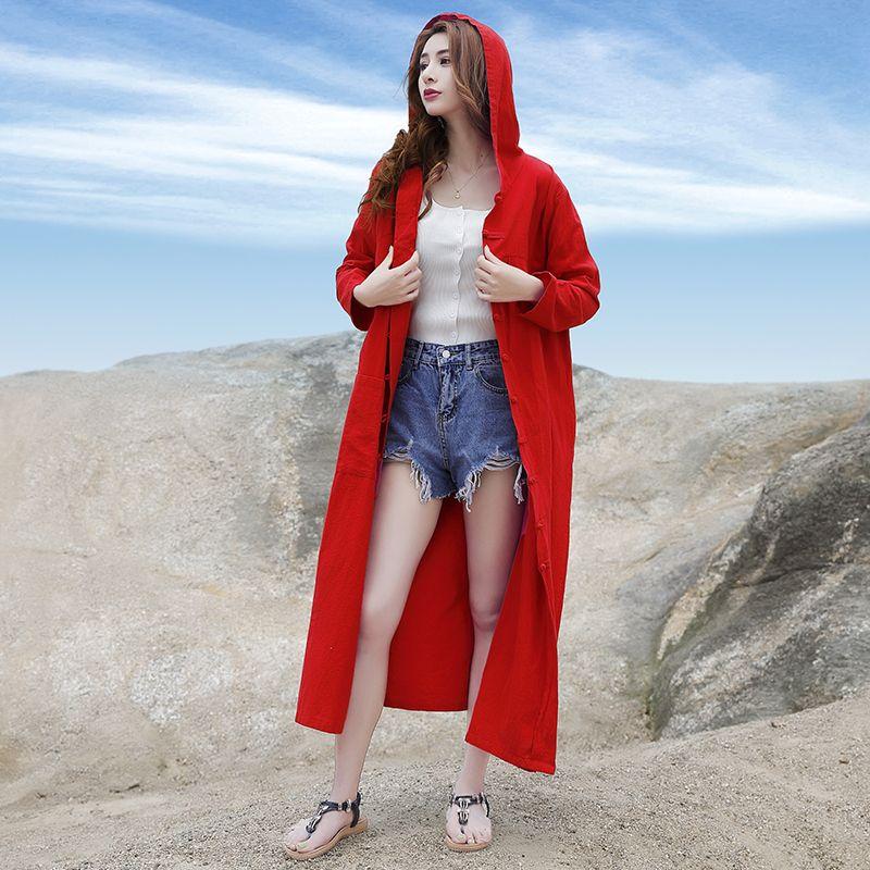 

Юньнаньский национальный стиль Цинхай Ху Янлинь Тур с капюшоном Red M