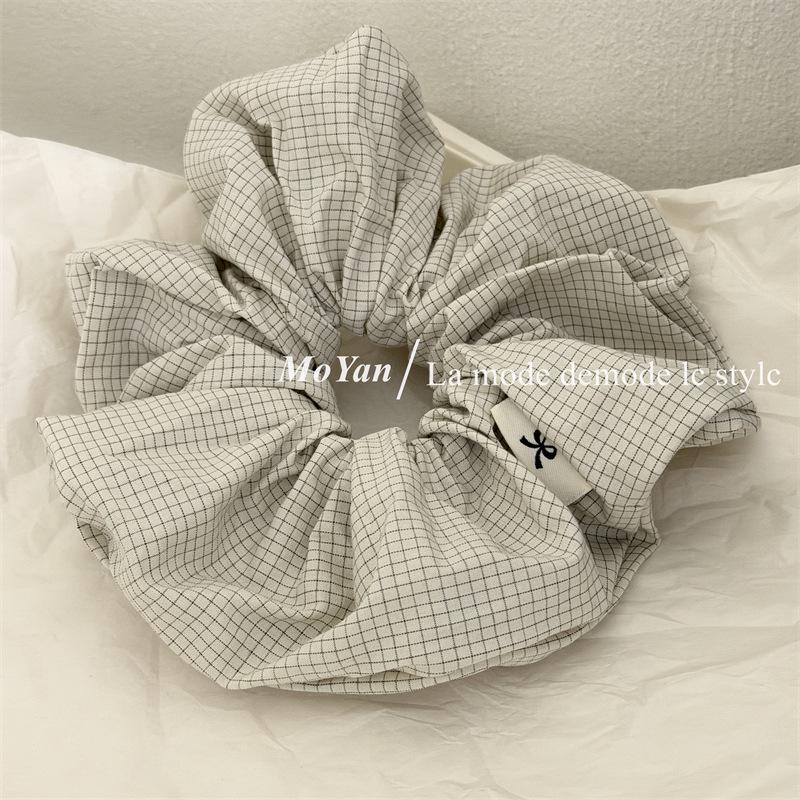 Simple and Fashionable Commuting Checkered Fabric Hairband with High-end Vintage Checkered Hair Tie for Elegant Updo