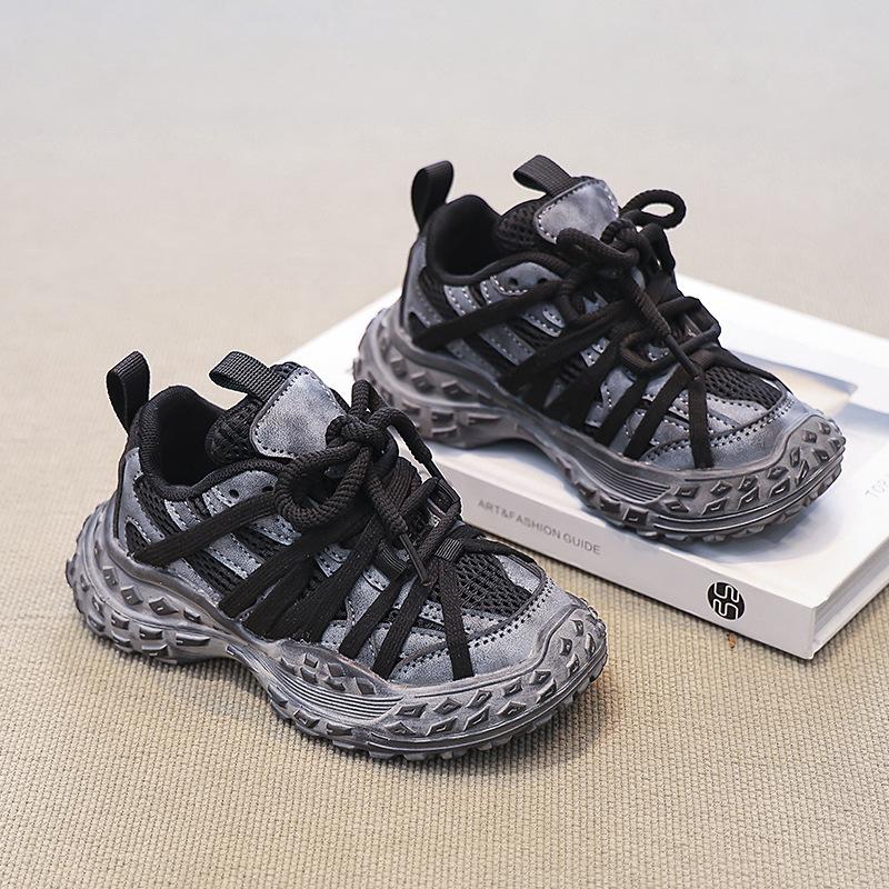 

Spring and Autumn New Tank Shoes Boys Daddy Mesh Shoes Breathable Girls Durian Tire Shoes 27 yards/16.6cm чёрный