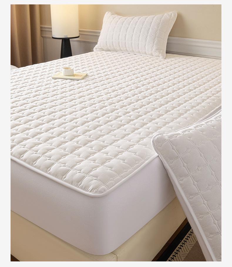 Waterproof Non-slip Floor Mat & Mattress Protector Set