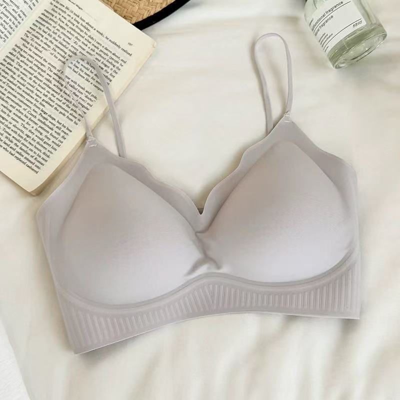Special skin tone foundation seamless gathering bra summer thin small chest thin shoulder strap sling