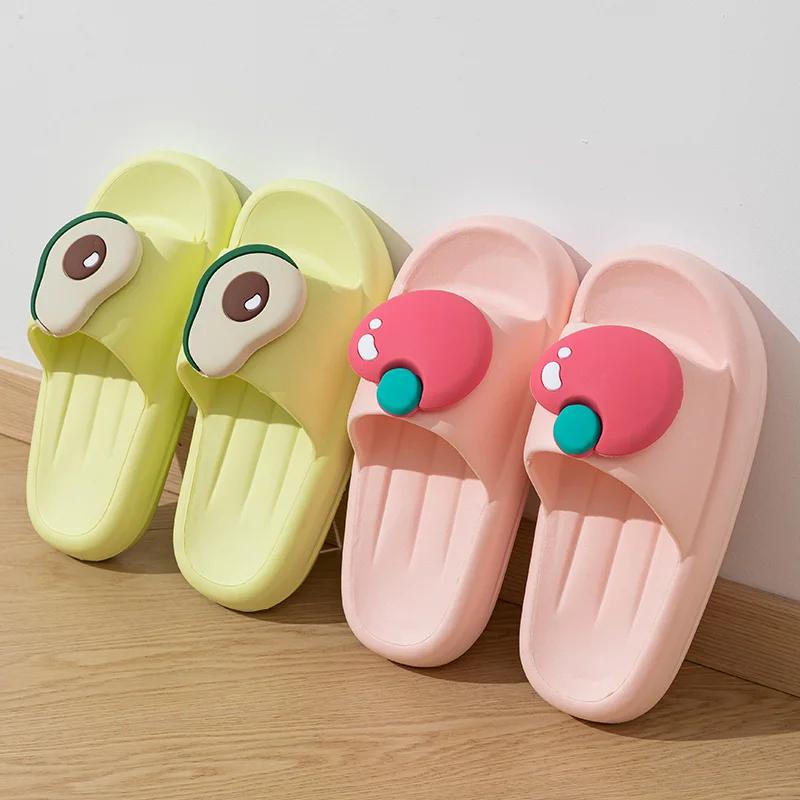 

Летние женские тапочки с облаками, домашние домашние мягкие повседневные шлепанцы на подошве, нескользящие сандалии для ванной комнаты, уличные пляжные мужские шлепанцы