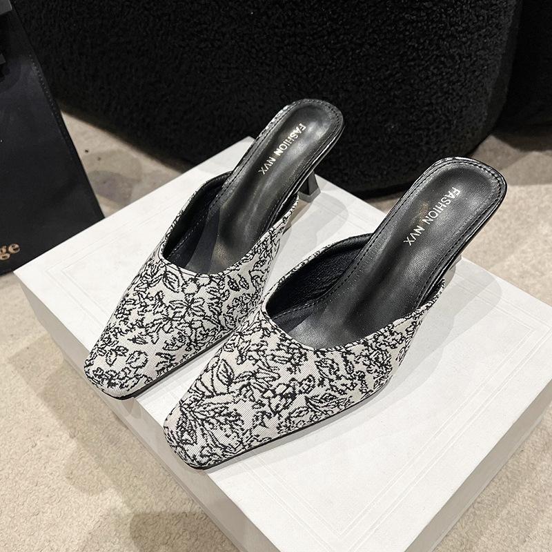 

Модные универсальные туфли-лодочки с острым носком, на высоком толстом каблуке, крутые шлепанцы, женские, 2025 новинка, национальный стиль, с закрытым носком, полушлепанцы, женские, для улицы 39