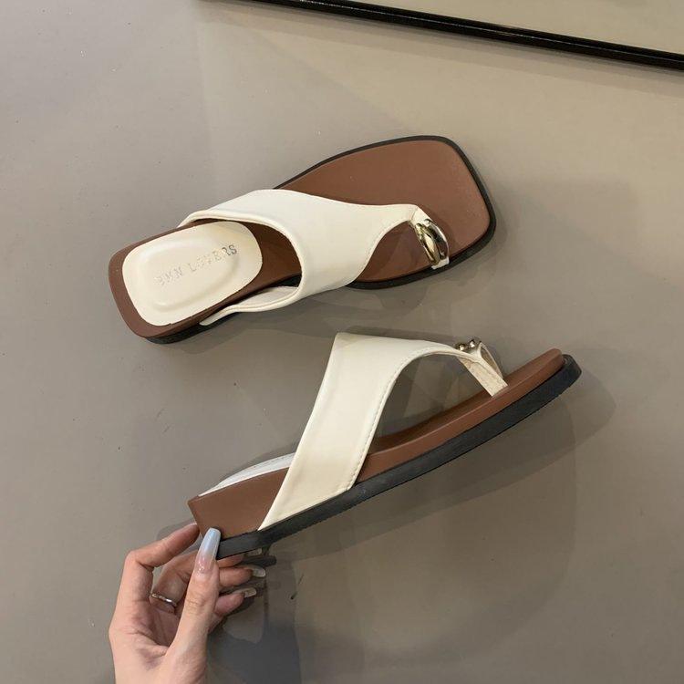 

Французские ретро клоги шлепанцы женские летние для улицы 2025 новые на танкетке с увеличением высоты нескользящие с квадратным носком крутые тапочки 40